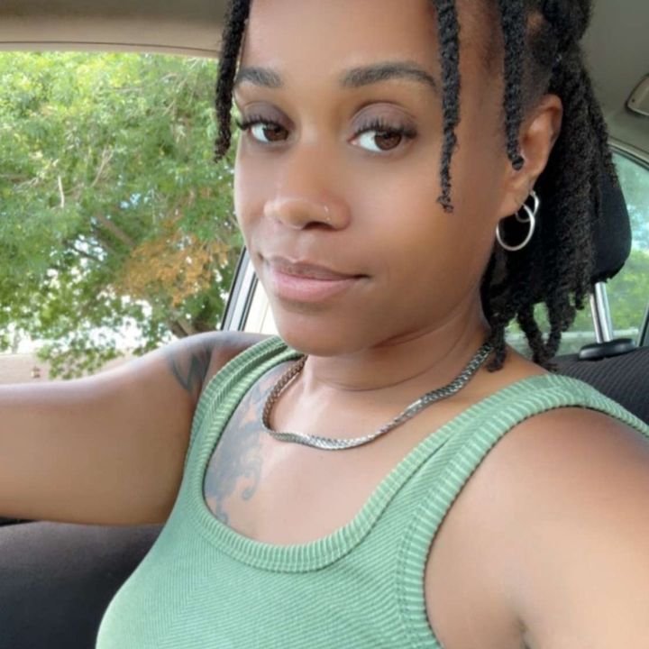 MzzHoneyVanilla_lives