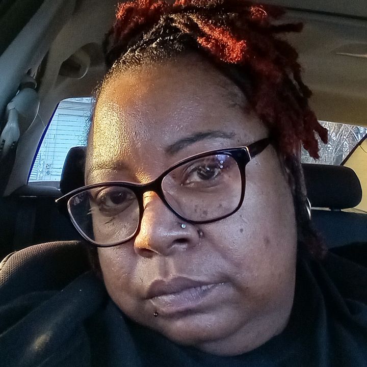 Karen SteelerDiva Hobson