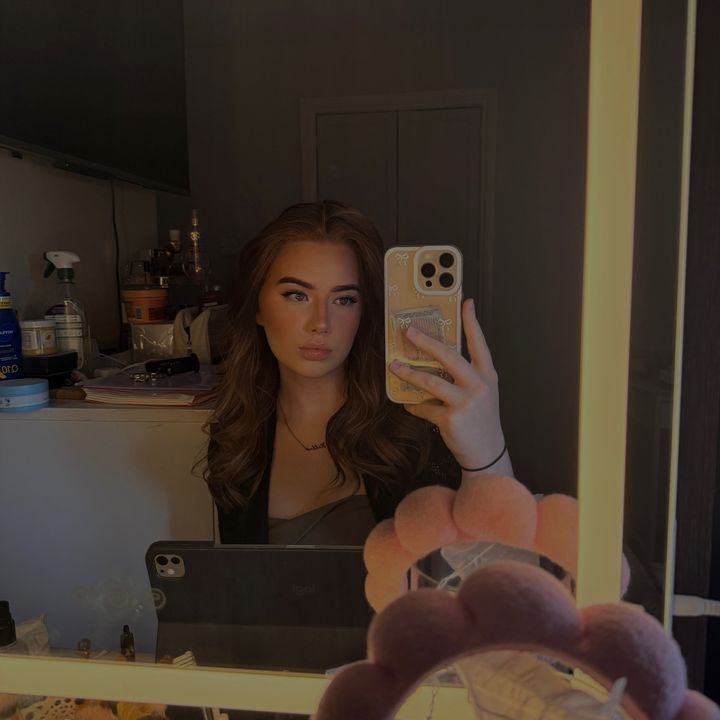 Hollie<3