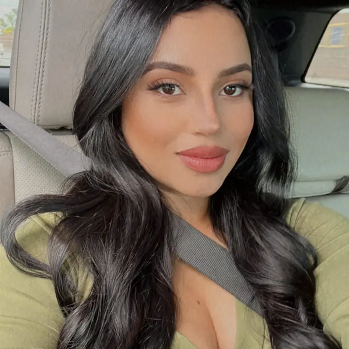 Bri | Beauty + Boy Mom