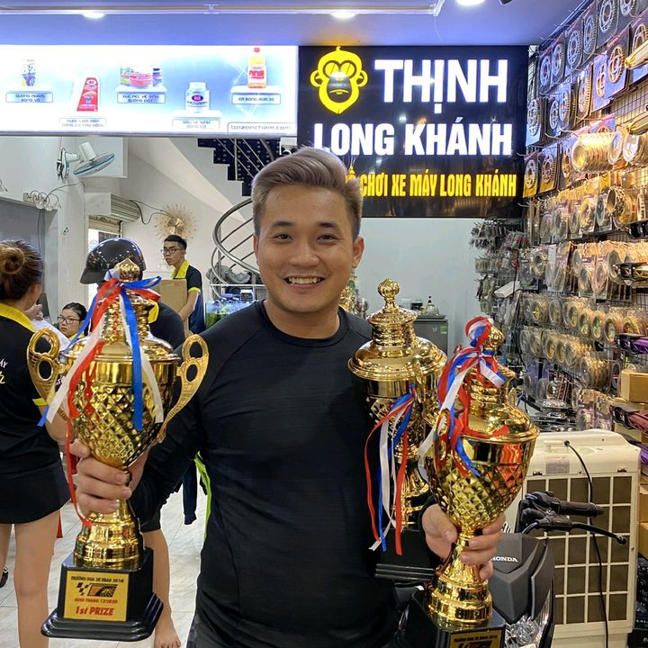 Mình Là Thịnh Long Khánh Đây