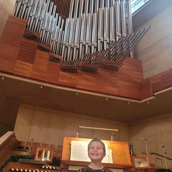 Nykoda Icke Organist