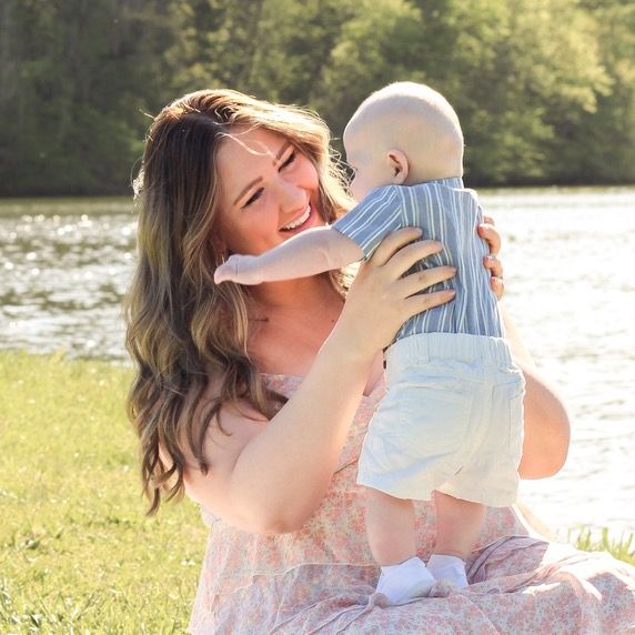 Sydney Howard | Toddler Mom