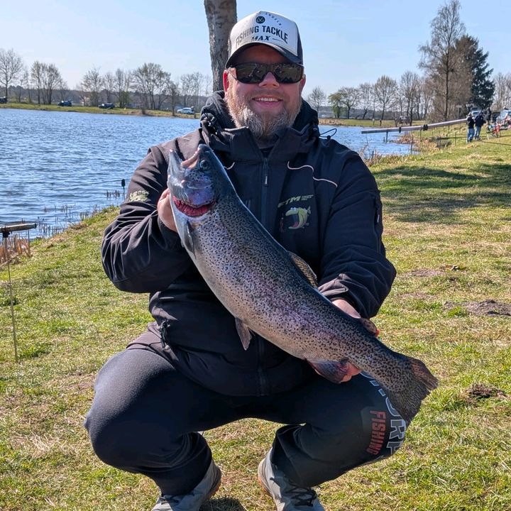 dennis_skorpion_fishing FTM