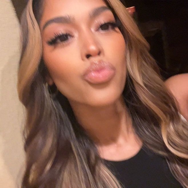 Elise Fernandez