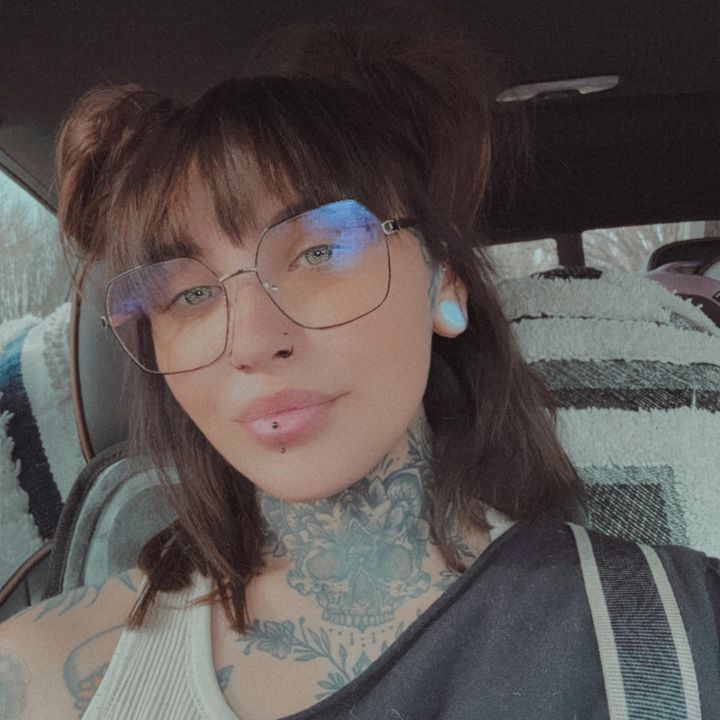 Adrianna Miller