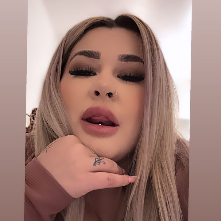 Blonde Beautyxo 🍒