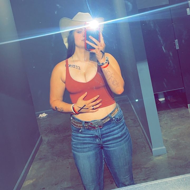 Carlee🤠🫶🏼