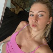 KENZIE 🦋