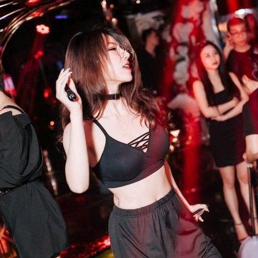 Hổ Đi Bar 👉👉