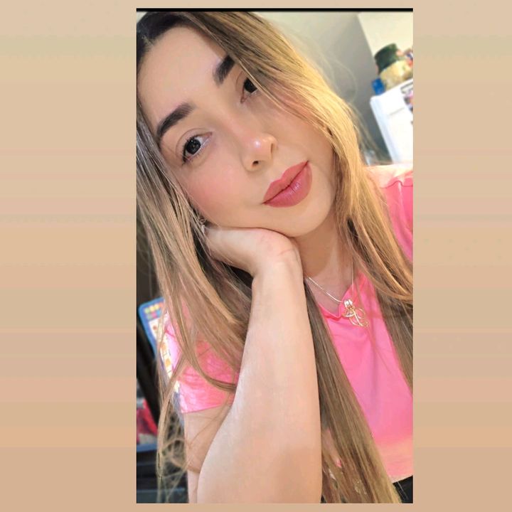 ❤️🇱🇷Dayana Arauz🐢🐺