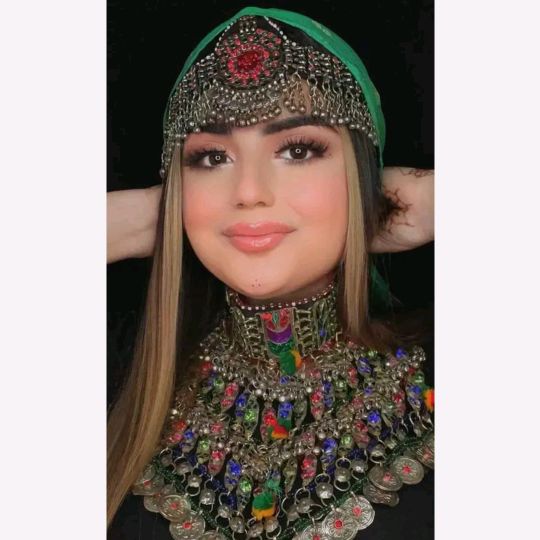Afgahn beauty👰❤