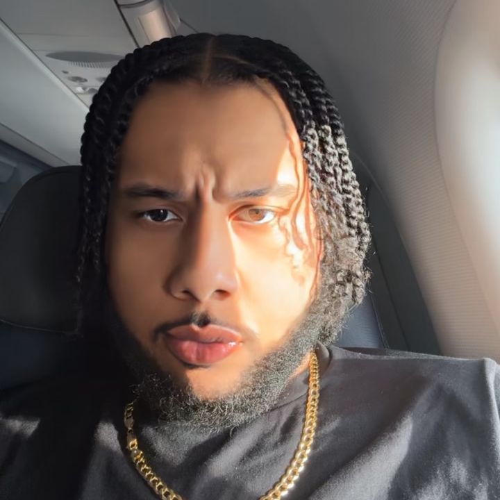 Drake Travels