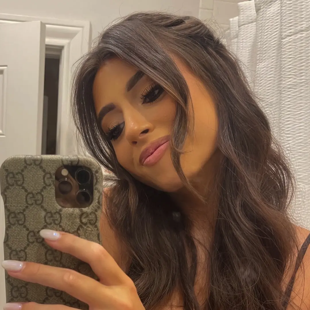 izzy 🦋