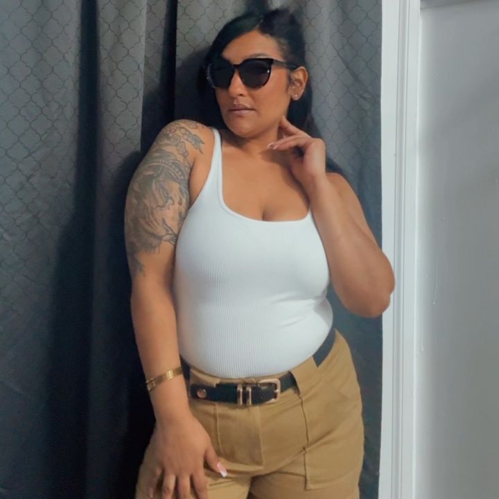 Ms.Mkrystal