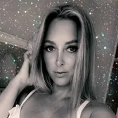Holliewould