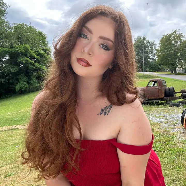 𝒩𝒶𝓉𝒶𝓁𝒾ℯ 🍒🩷