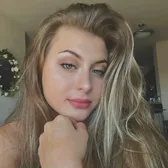 Reagan Davies 🦋