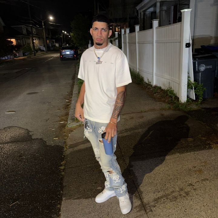 Domi 🤴🏻🥷🇩🇴🌴