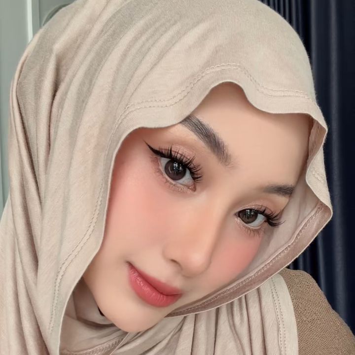 AIL 🌙 | ig : @lailynrhyt