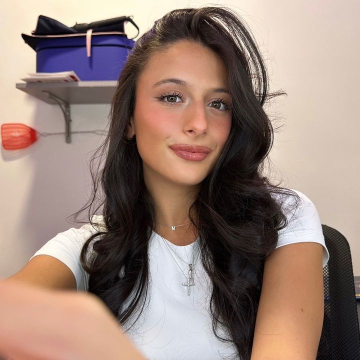 victoriacorino_