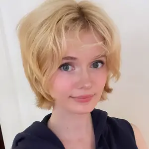 Avalon “Avi” ☀️