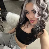 Nikki Vasil ✖️