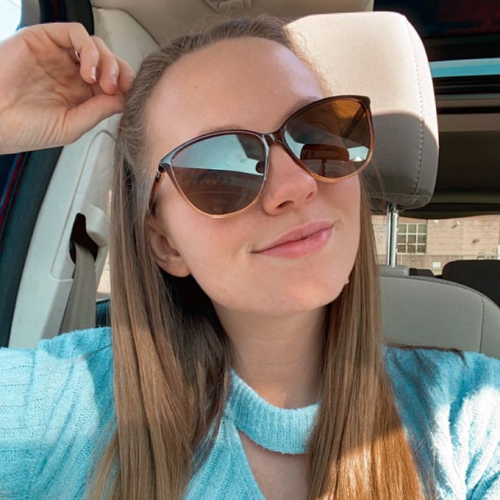 Evelyn | FULL-TIME WORKIN MOM