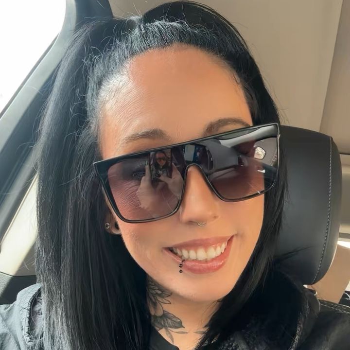 Carolyn | Mom Life🖤