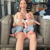megdoestwinmotherhood