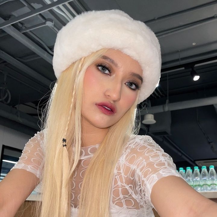 mikaela qistina z 🇲🇾