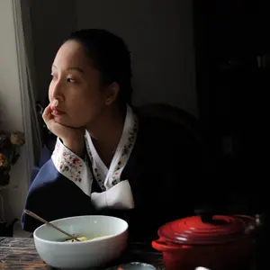 Joanne L. Molinaro (이선영)