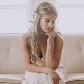 Ashley | Mom Style + Beauty