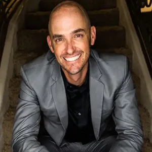 Scott D Henry