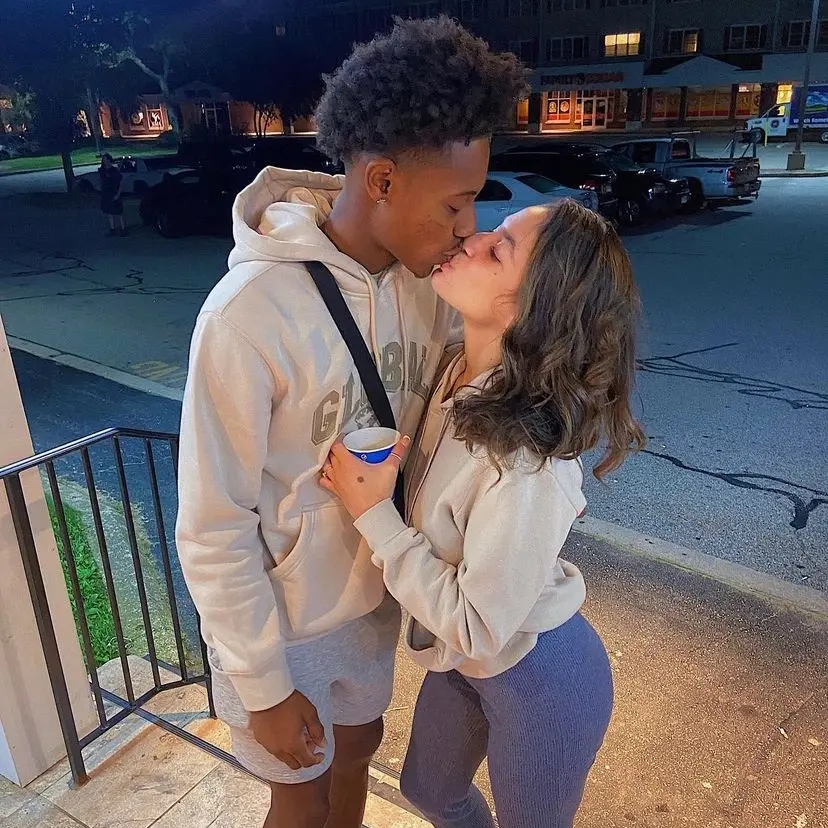 Des & Naz