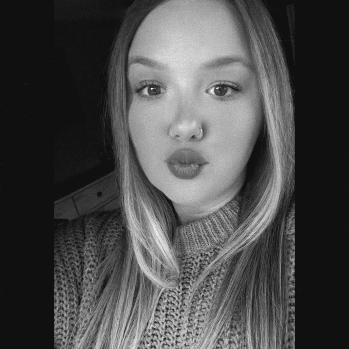 ✨ Toni ✨