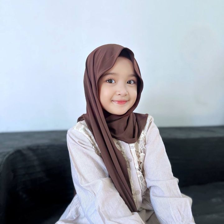 Almahyra kids