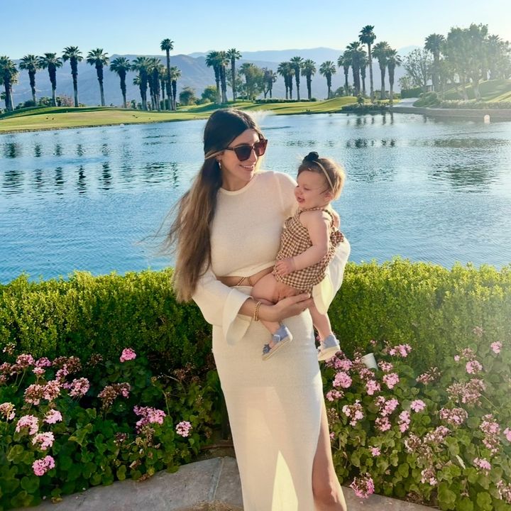 lexi | mom of 2