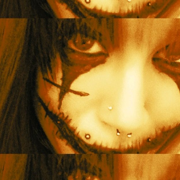 w1ck3d_pumpkinqu33n🖤❤️🥀