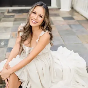 Rachel - Fashion.Lifestyle