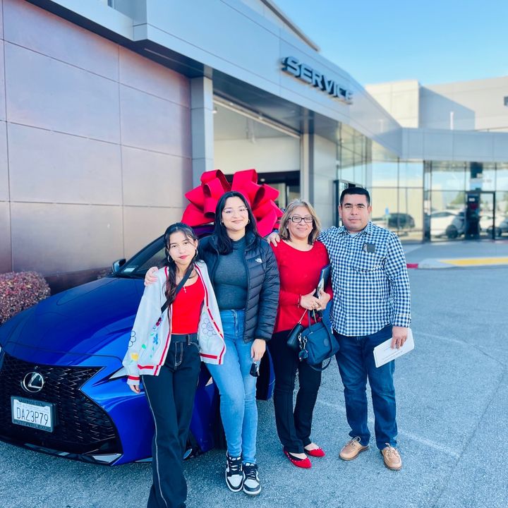 Alvarez family