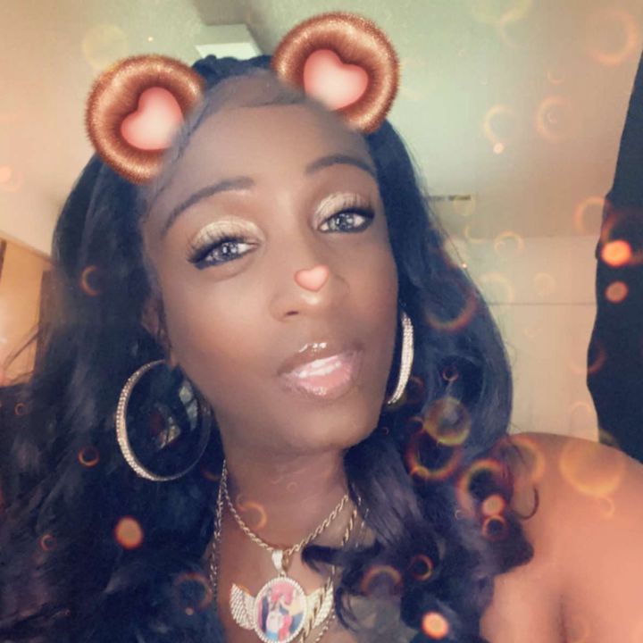 Lawana Harden❤️🩷💙👚🙏🏾