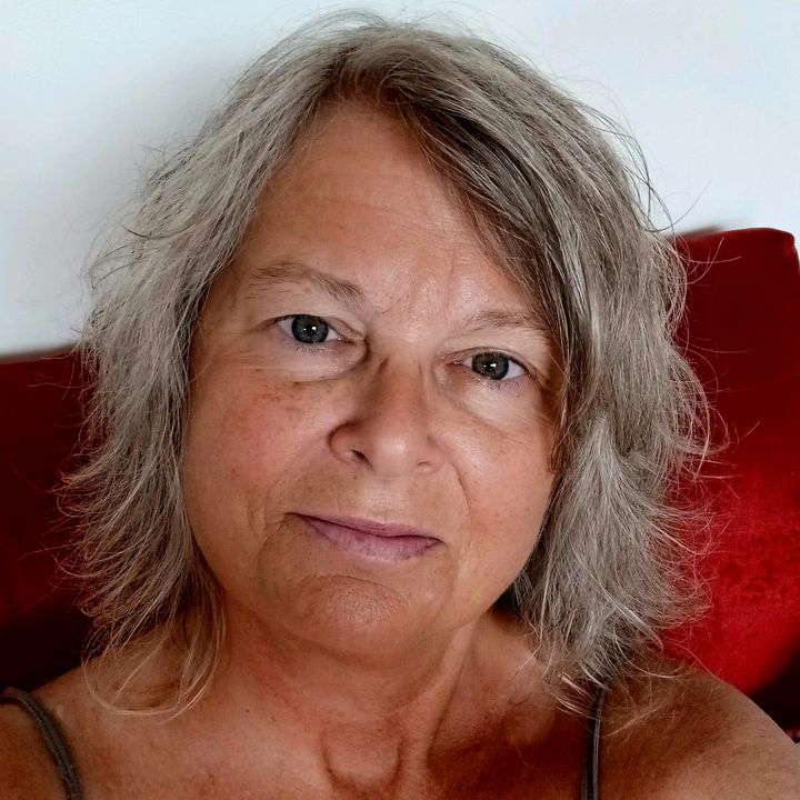 Melanie Edwardson-Kh