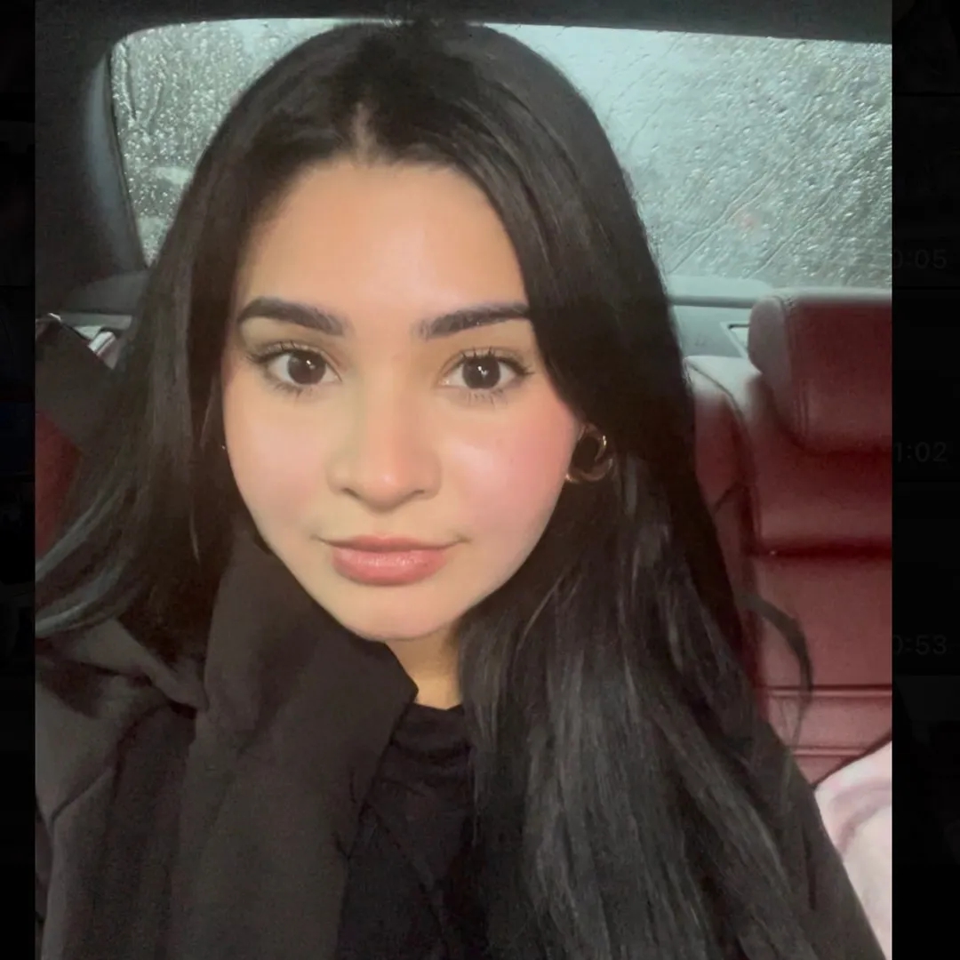 Valeria• Almao
