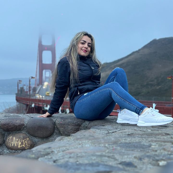 LINDA COLOMBIANA
