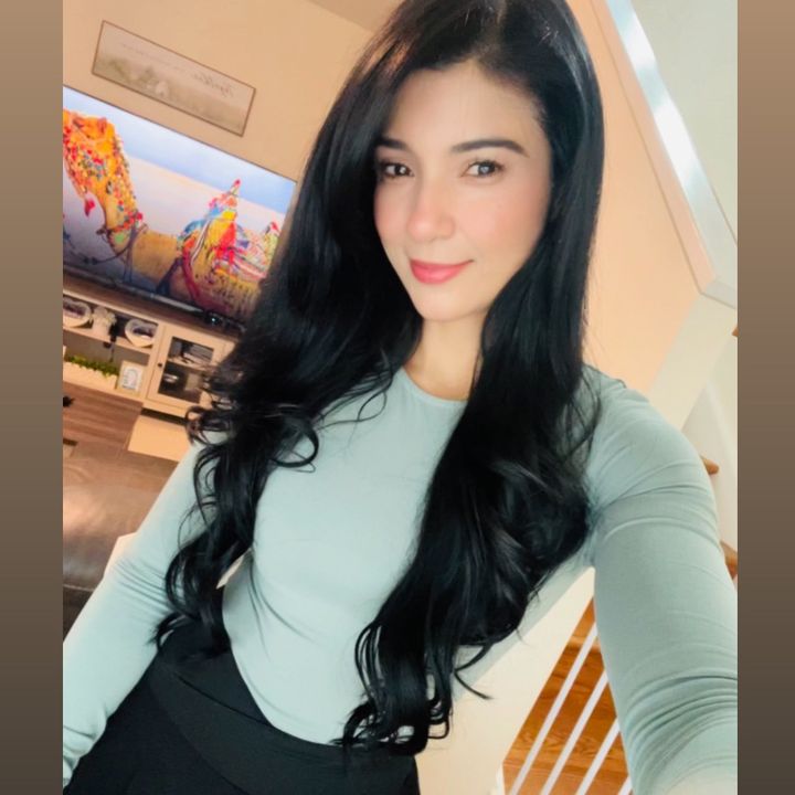 ✨❀ 𝒮𝐼𝐿𝒱𝐼𝒜 𝑅𝐸𝒴𝐸𝒮 ❀✨