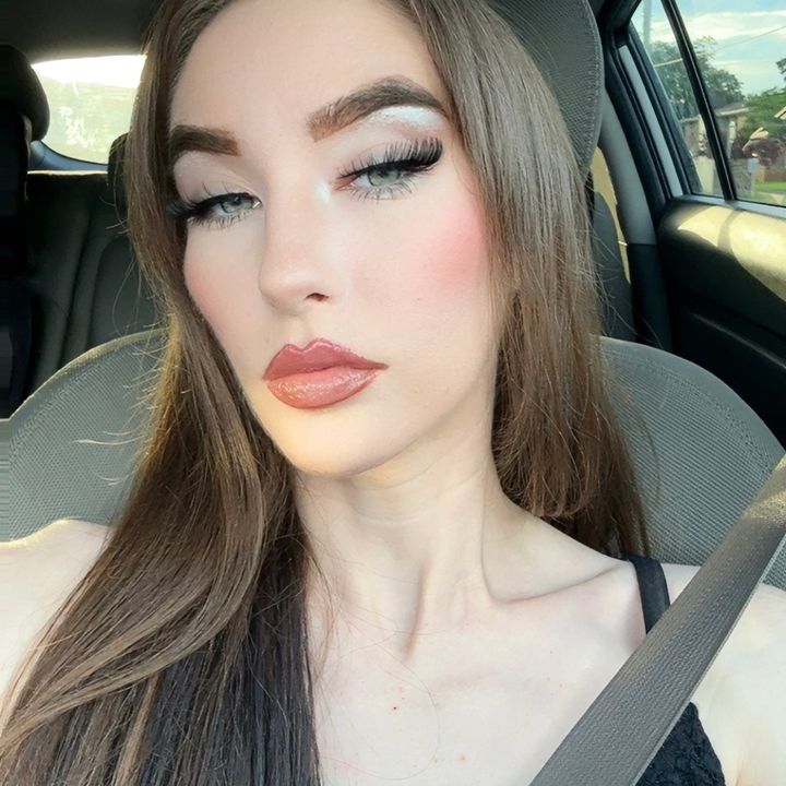 Kara Lynn | SAHM ✨💗💋