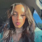 girlthatsniceandshii