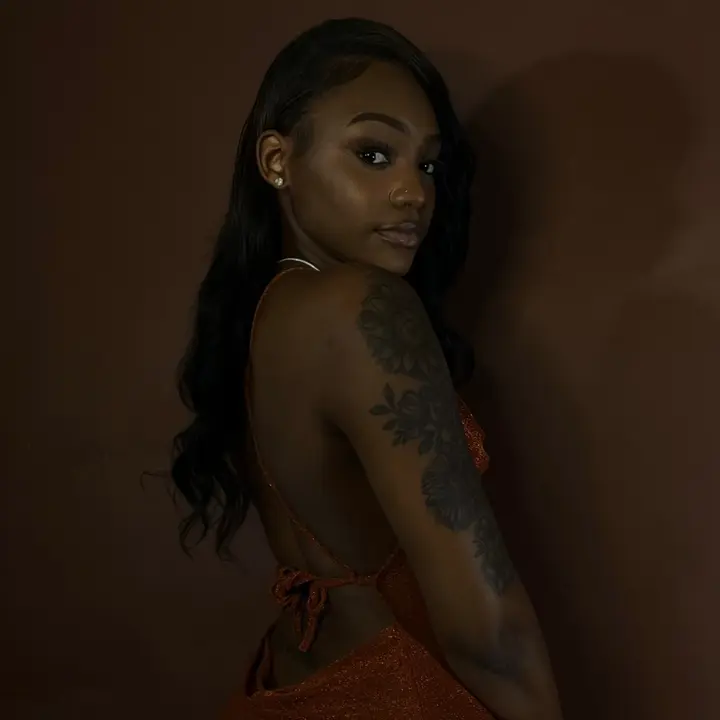 Kiss_mydimplezzz