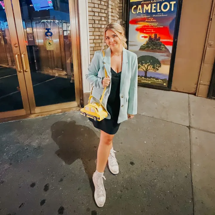 LAUREN